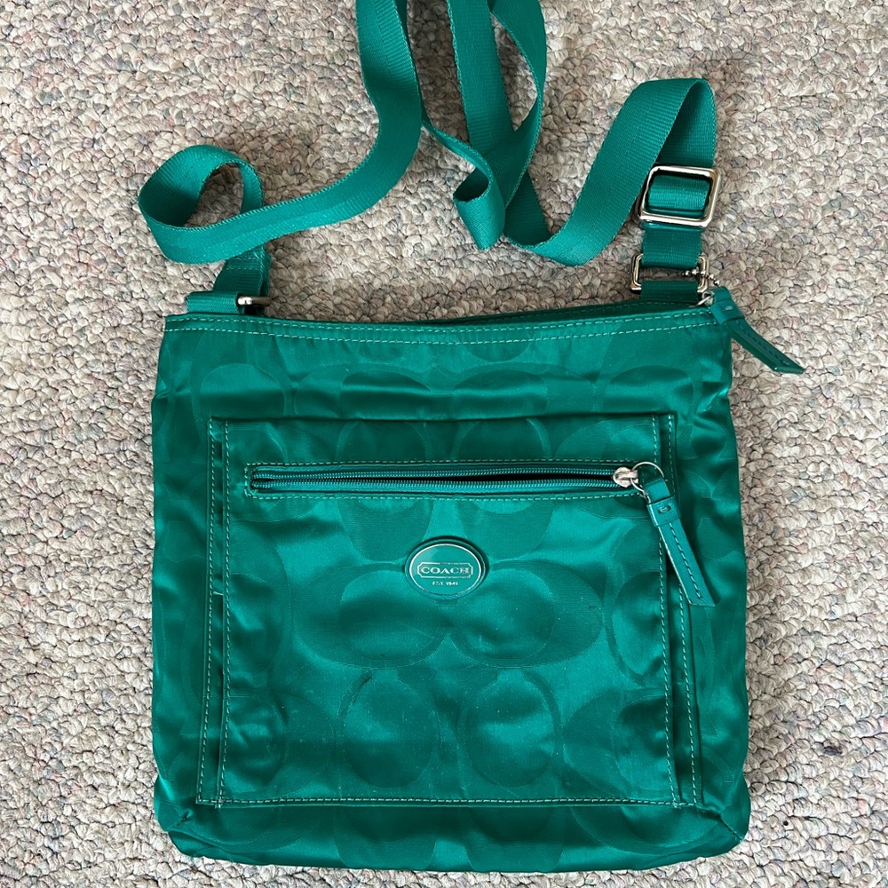 Coach Kelly green cross body purse